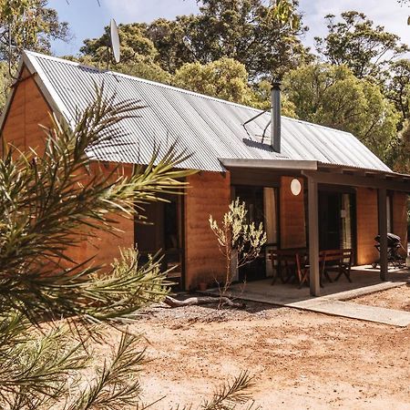 Bussells Bushland Cottages Margaret River Eksteriør billede