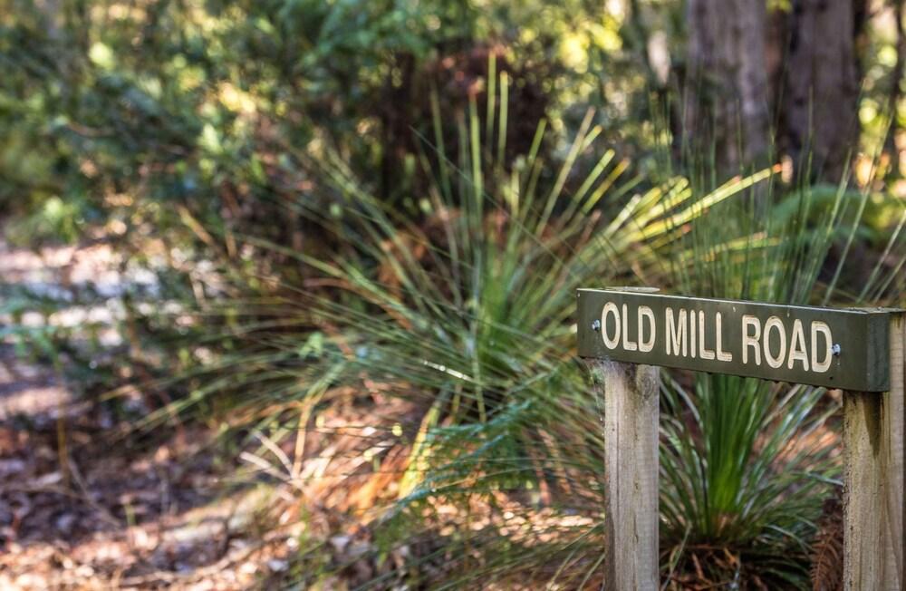 Bussells Bushland Cottages Margaret River Eksteriør billede
