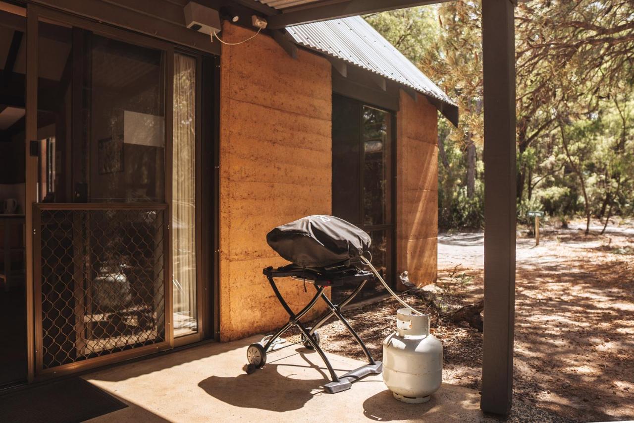 Bussells Bushland Cottages Margaret River Eksteriør billede